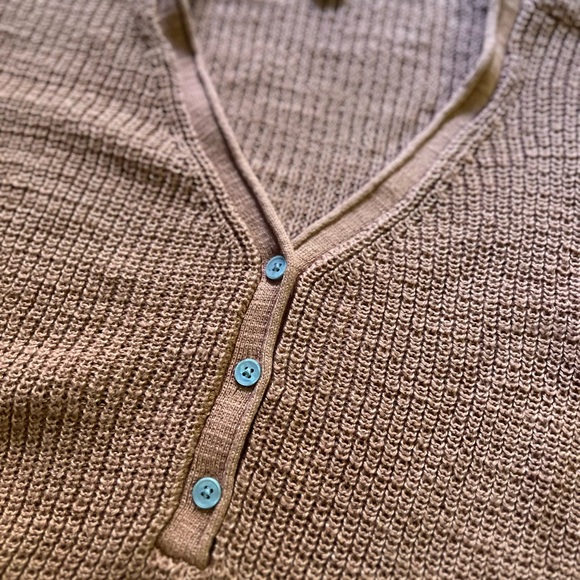 AE Sweater - Picture 2 of 4